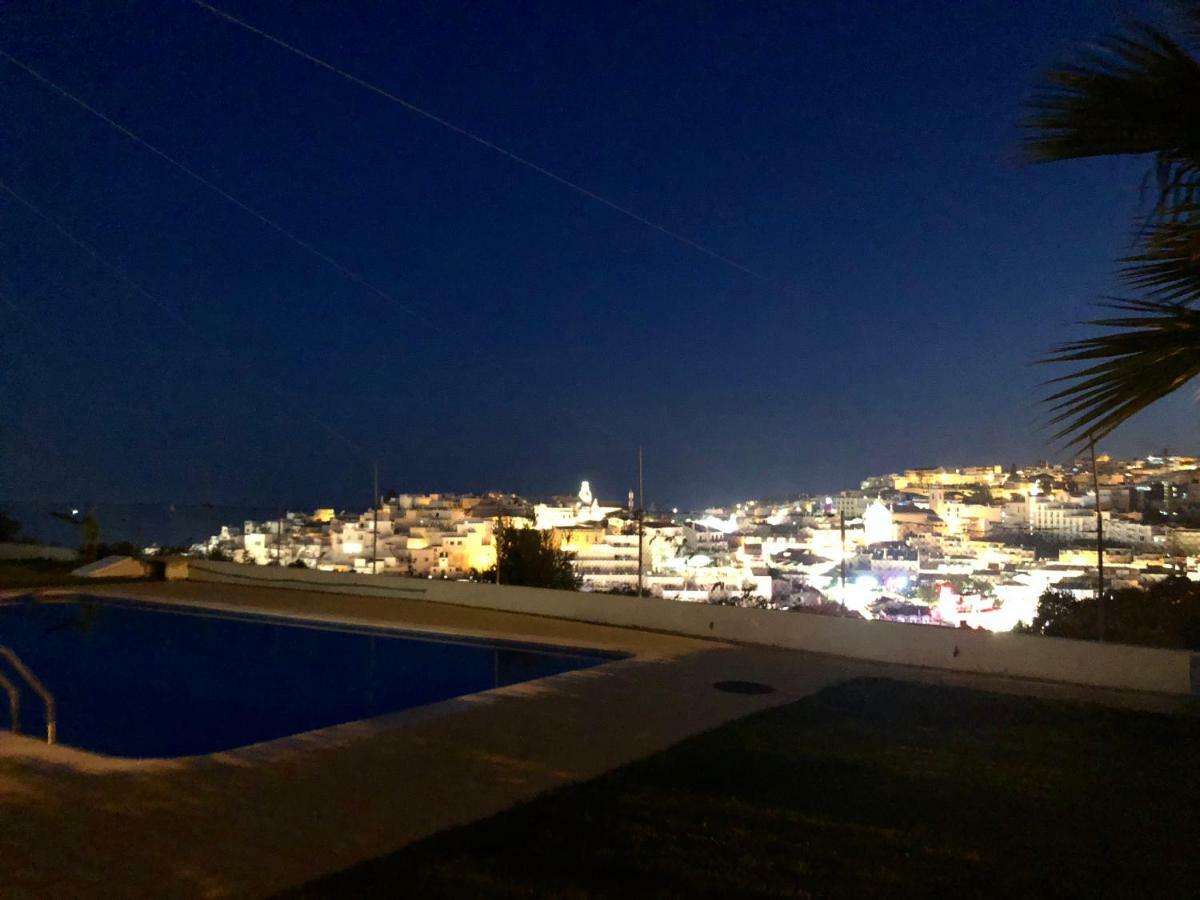Oursea - Sea View With Pool - Fully Renewed 2022 Apartment Albufeira Ngoại thất bức ảnh